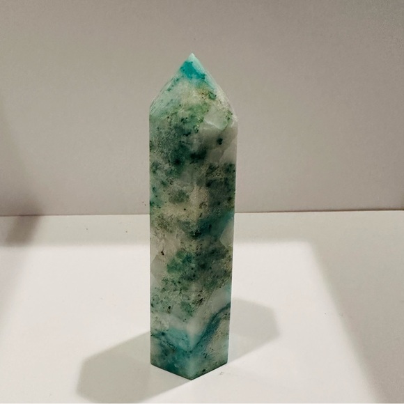 Small phoenix tower - Picture 3 of 3